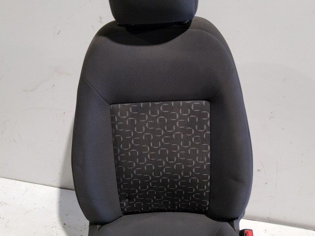 207331 Fiat Doblo 2009-2022 jobb első tárolórekeszes ülés, légzsák nélküli kivítel