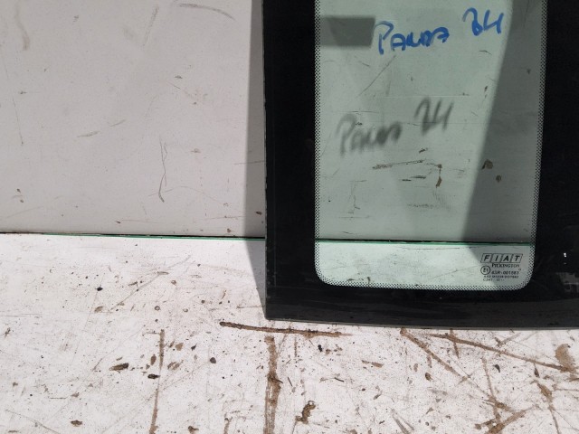 Fiat Panda 2003-2012 bal hátsó fix üveg a karosszériában