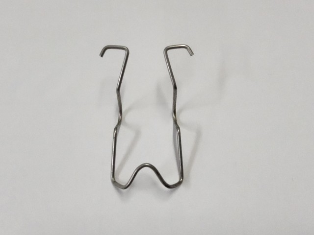 207389 Alfa Romeo 147 2000-2005 Fényszóró izzó rögzítő rugó