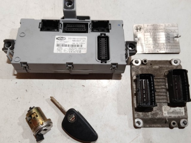 72037 Alfa Romeo 147 2000-2010 2,0 16v benzin motorvezérlő szett 55181729 , 0261207698 , 51711427