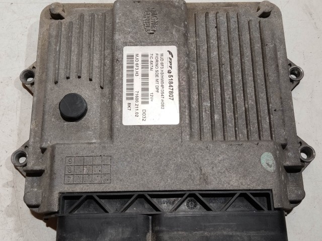 Fiat Fiorino, Qubo 1,3 16v Diesel Motorvezérlő 51847807