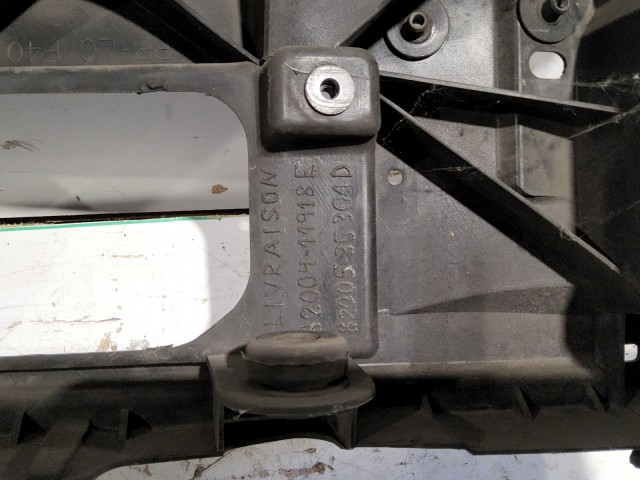 Renault Trafic, Nissan Primastar, Opel Vivaro 2001-2014 homlokfal