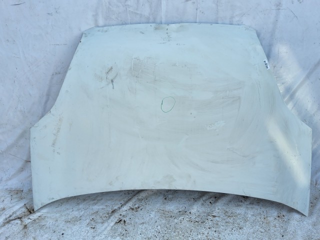 207526 Fiat Doblo 2009-2015 motorháztető, a képen látható sérüléssel