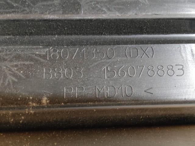 209200 Alfa Romeo Giulietta 2010-2020 jobb első belső küszöb borítás