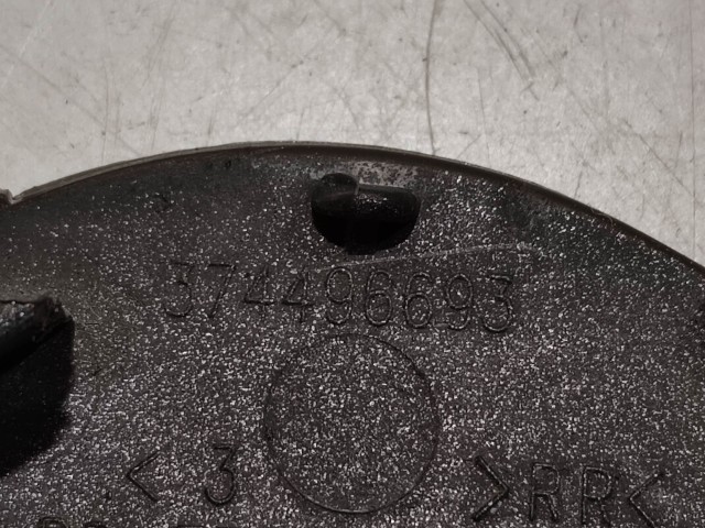 Opel Astra H 2004-2014 2004-2014 Vonószem takaró használt  fehér hátsó 