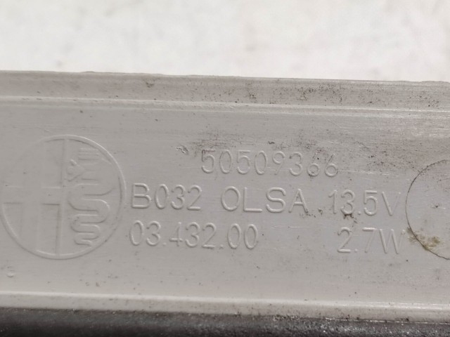 Alfa Romeo Giulietta , Fiat 500L pótféklámpa 51925086