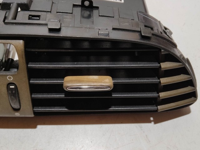 Fiat Bravo 2007-2014 2007-2014 Levegő beömlő használt 