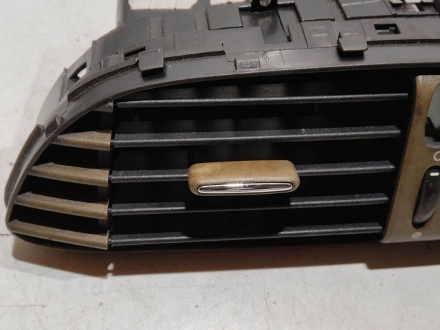 Fiat Bravo 2007-2014 2007-2014 Levegő beömlő használt 