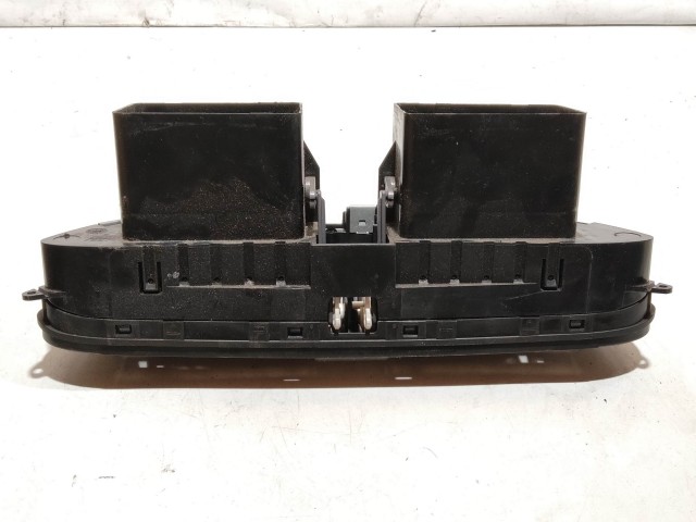 Fiat Bravo 2007-2014 2007-2014 Levegő beömlő használt 