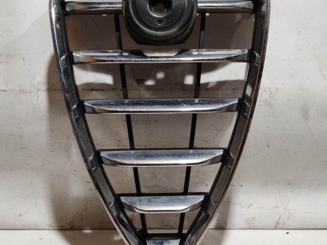 209357 Alfa Romeo MiTo 2008-2013 Díszrács 156102092