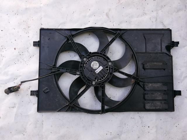 211281 Seat, Audi, Skoda, Volkswagen hűtőventilátor kerettel 5Q0959455BF