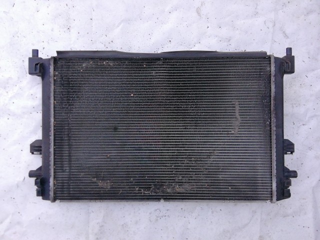 211276 Audi,Seat, Skoda, Volkswagen vízhűtő 5Q0121251GB