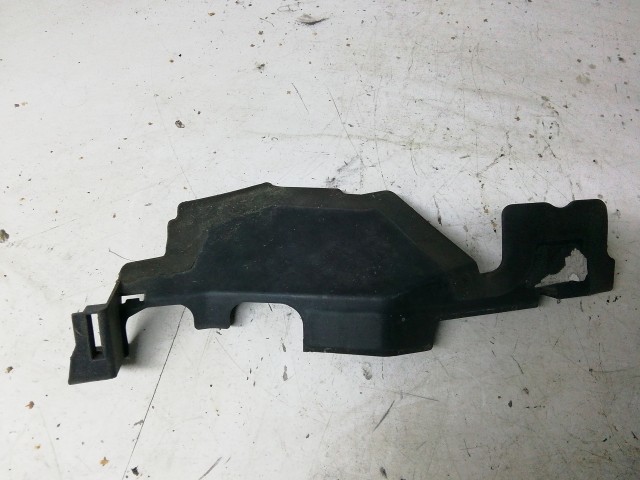 Seat Leon 5F 2012-2020 2012-2020 Hűtőlégterelő használt  