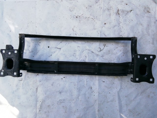 Seat Leon 5F 2012-2017 első nyúlványösszekötő (lökhárító merevítő)