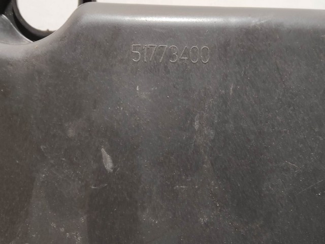 Fiat Grande Punto 1,2-1,4 8v benzin légszűrőház 51773400