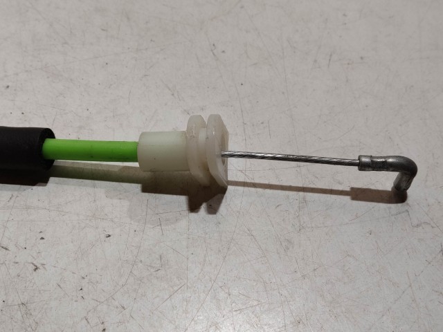 Fiat Linea Jobb hátsó ajtózár és a belső kilincs közötti bovden