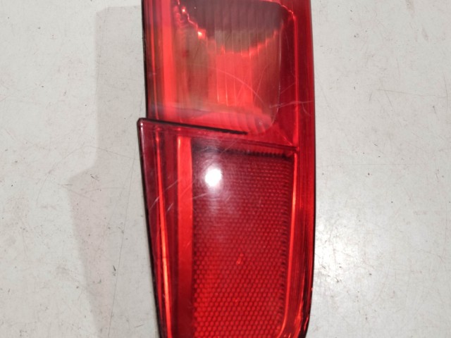 Fiat Punto III. 2003-2010 3 ajtós bal hátsó prizma a csomagtérajtón 461907481