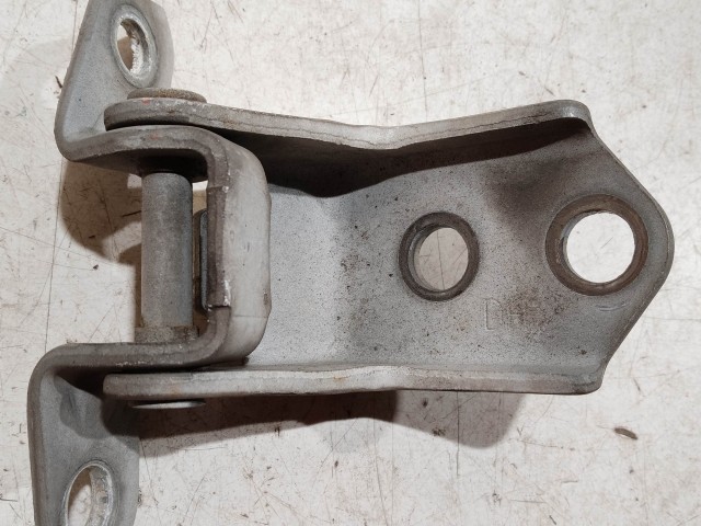 Mazda 6 2007-2011 2007-2011 Ajtózsanér használt bal első Bal első alsó, fehér 