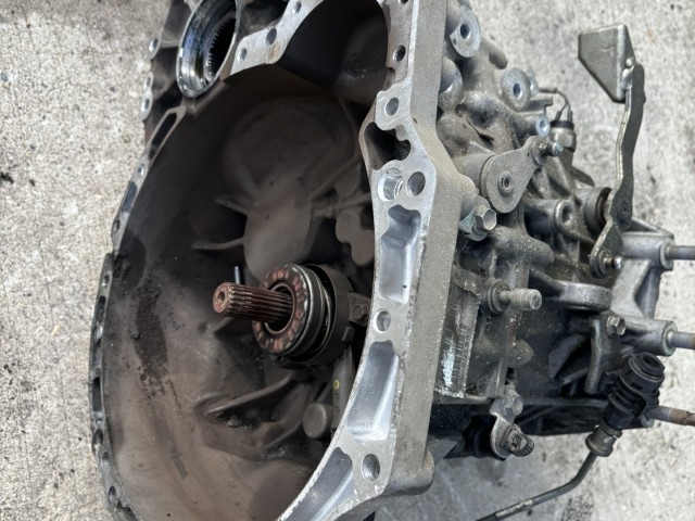 211361 Citroen C4 Aircross 2012-2017 4x4 6 sebességes kézi kapcsolású váltó