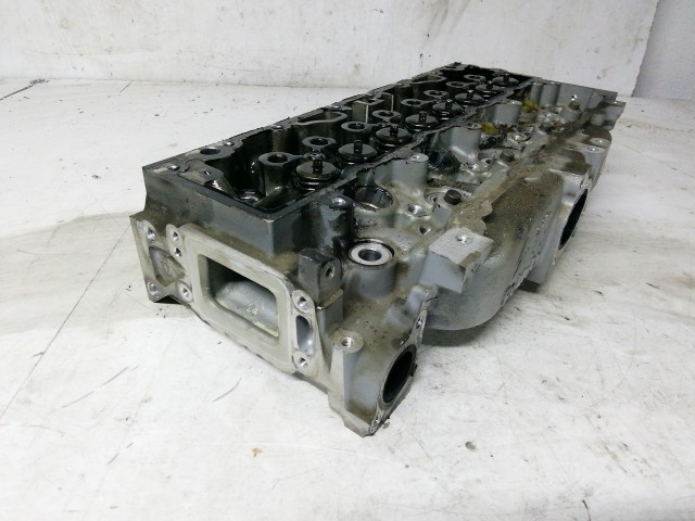 211360 Citroen C4 Aircross 2012-2017 1,6 8v Diesel hengerfej