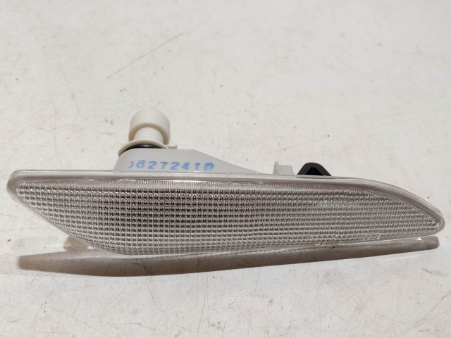 Alfa Romeo 156, 147, Fiat Tipo 2015-, Lancia Delta, Ypsilon III. utángyártott új, fehér színű, bal oldali index 60686517