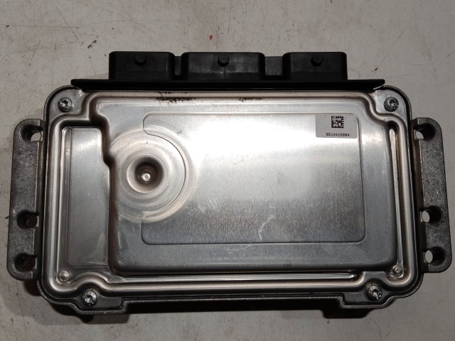 Peugeot 207, 307 1,6 16v benzin motorvezérlő  Bosch 0261201611 