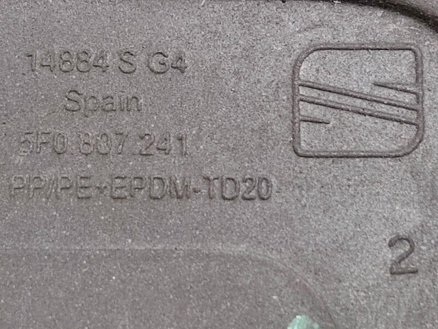 Seat Leon 5F 2012-2020 2012-2020 Vonószem takaró használt  kék első 