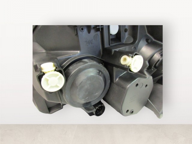 Fiat Punto Evo utángyártott új, króm házas, jobb első lámpa