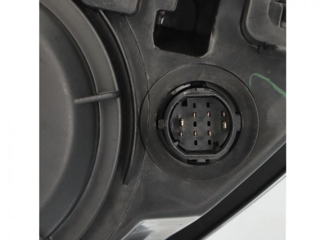 Fiat Ducato 2006-2010 utángyártott új jobb első fényszóró (Depo) lapolt csatlakozós