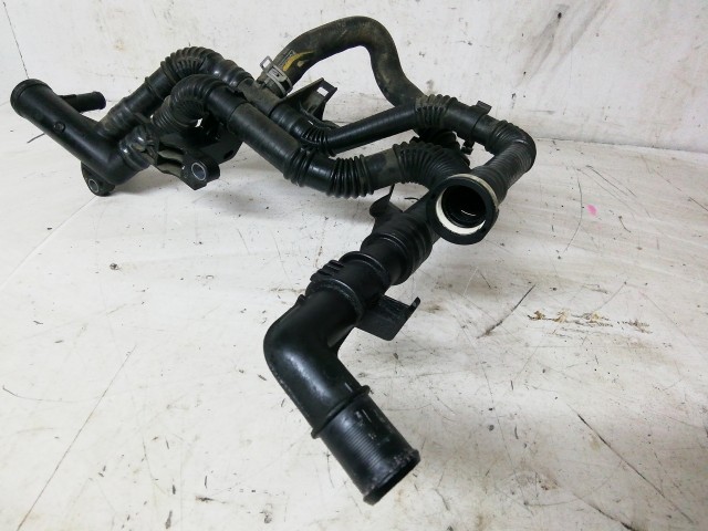 Ford Fiesta 2008-2017 2008-2017 Vízcső használt   