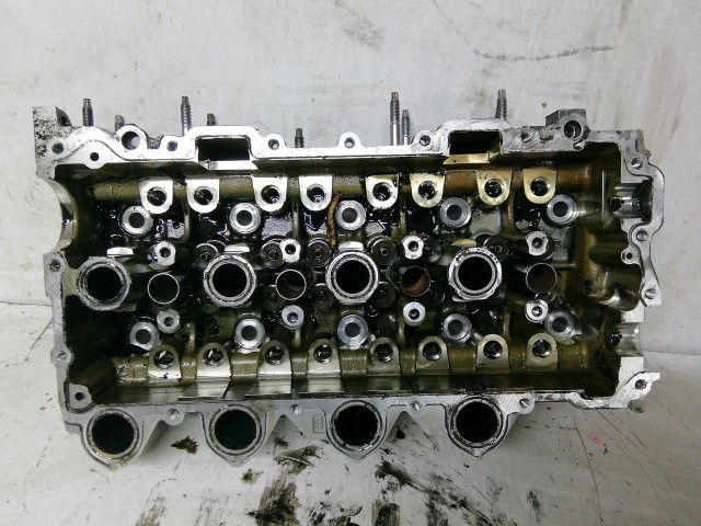 211526 Citroen, Peugeot, Ford 1,6 16v Diesel hengerfej