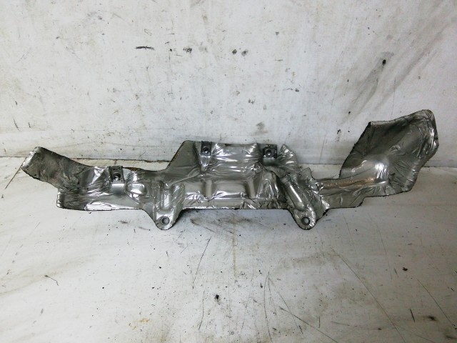 Ford Fiesta 2008-2017 2008-2017 Kipufogó hővédő lemez használt   