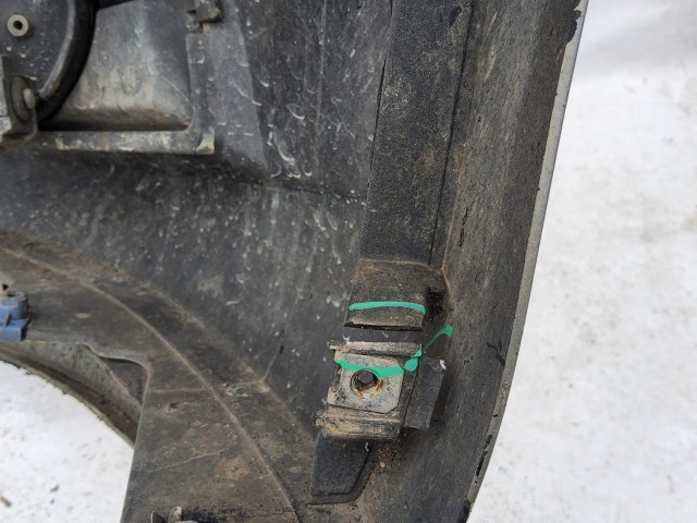 207692 Chevrolet Cruze 2008-2012 első lökhárító, a képen látható sérüléssel