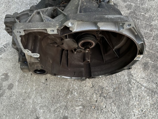 Ford Fiesta 2008-2017 2008-2017 Váltó használt  5 Kézi kétkerekes 