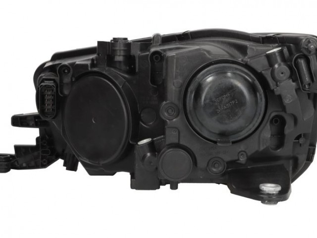 Skoda Fabia III. 2018-2021 utángyártott új jobb első fényszóró 2H7+LED  (motorral) DEPO