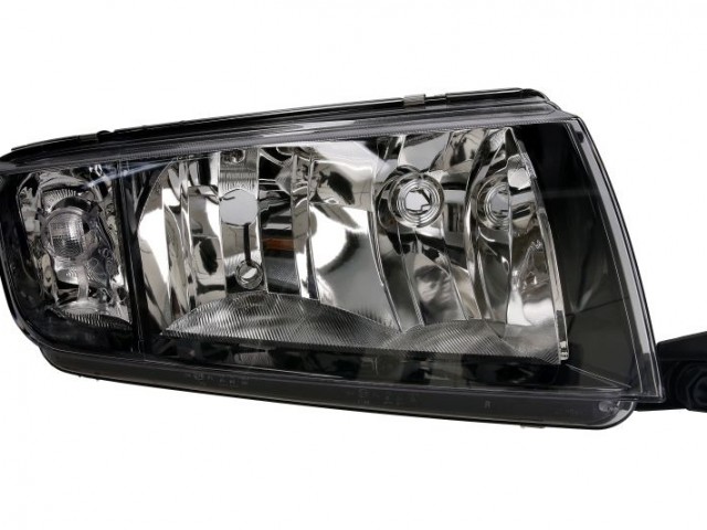 Skoda Fabia I. 1999-2007 utángyártott új jobb első fényszóró H7/H3 (fekete házas) TYC