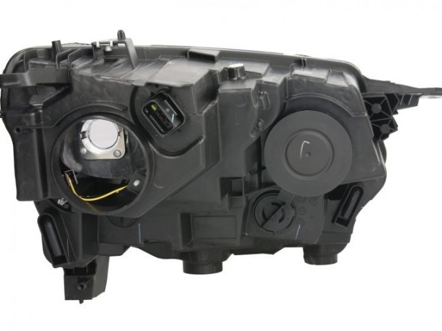 Citroen Berlingo 2018-2024, Fiat Doblo V. 2022-  utángyártott új bal első fényszóró H7/H1 króm házas Tgk. (motorral) TYC