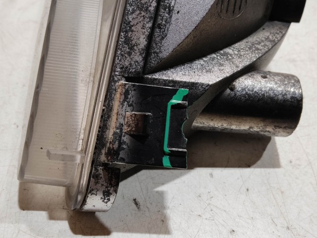 160688 Fiat Bravo 2007-2014 tolatólámpa izzó foglalat nélkül a képen látható sérüléssel 51775346