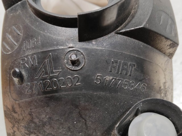 160688 Fiat Bravo 2007-2014 tolatólámpa izzó foglalat nélkül a képen látható sérüléssel 51775346