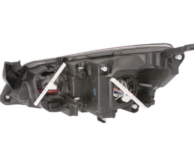 Opel Astra J 2012-2020 utángyártott új jobb első fényszóró 2H7 fekete h.+LED (motorral) TYC