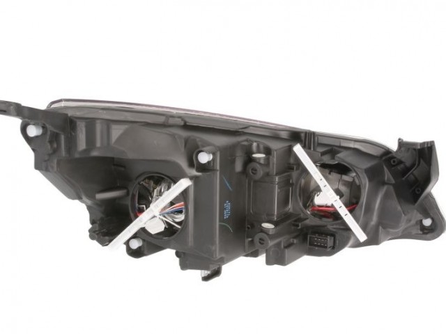 Opel Astra J 2012-2020 utángyártott új bal első fényszóró 2H7 fekete h.+LED (motorral) TYC