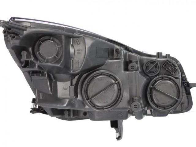 Opel Insignia 2008-2013  utángyártott új bal első fényszóró H1/H7 nappali f.  (motorral) TYC