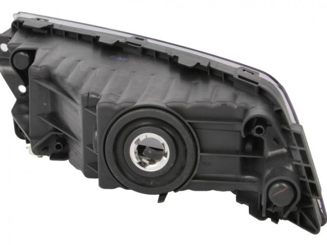 Skoda SuperB III. 2015-2019 utángyártott új jobb első ködlámpa H8 króm házas DEPO