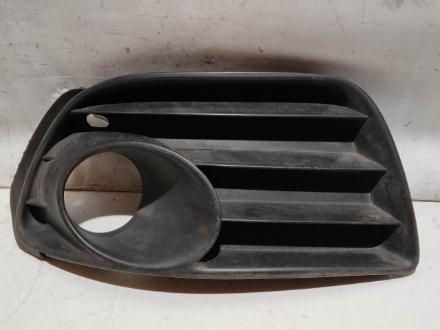 Fiat Punto III. 2003-2010 2003-2010 Ködlámpa keret,tartó használt  Bal