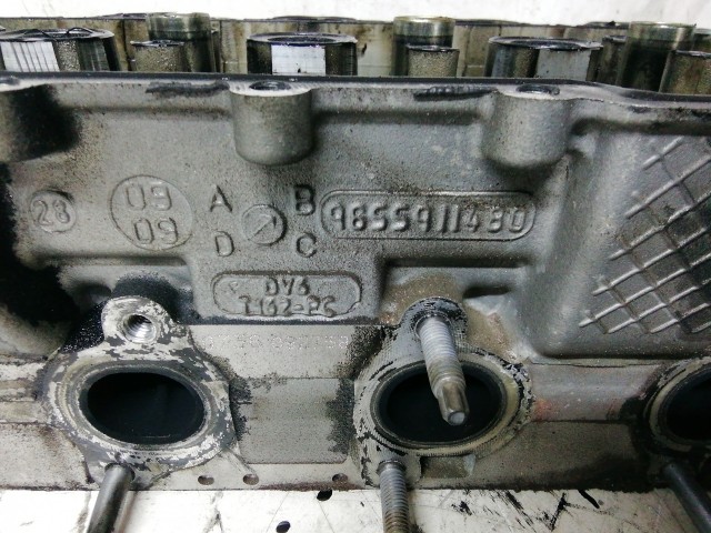 211601 Citroen, Peugeot, Ford 1,6 16v Diesel hengerfej