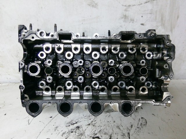211601 Citroen, Peugeot, Ford 1,6 16v Diesel hengerfej