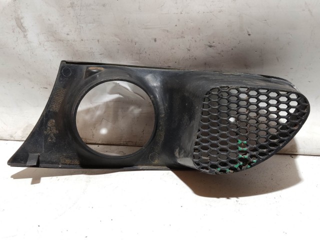 Alfa Romeo 156 1997-2003 Ködlámpa keret,tartó használt  Jobb a képen látható sérüléssel