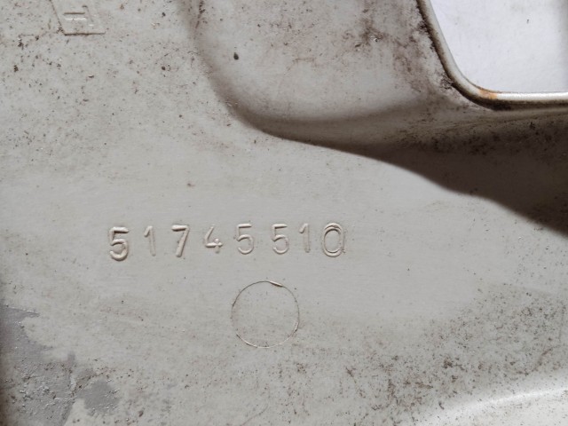 207808 Fiat Strada 14