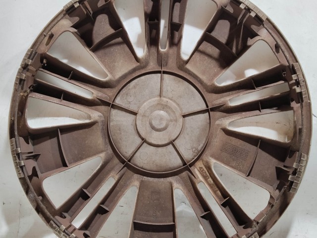 207848 Fiat Sedici 15