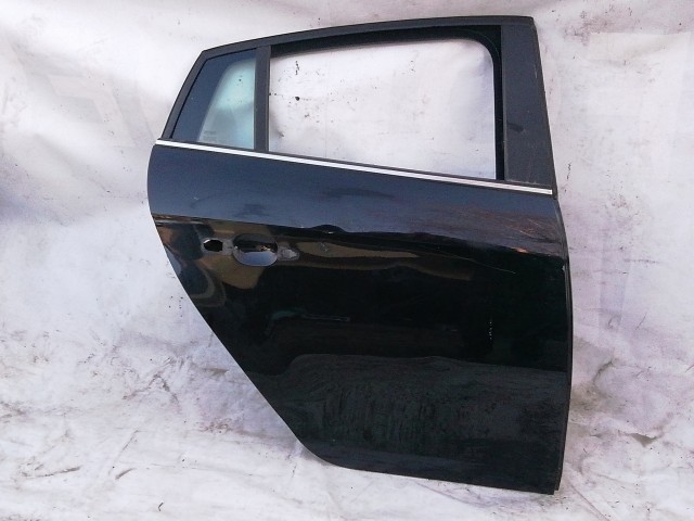 211666 Fiat Bravo 2007-2014 fekete színű jobb hátsó ajtó, a képen látható sérüléssel